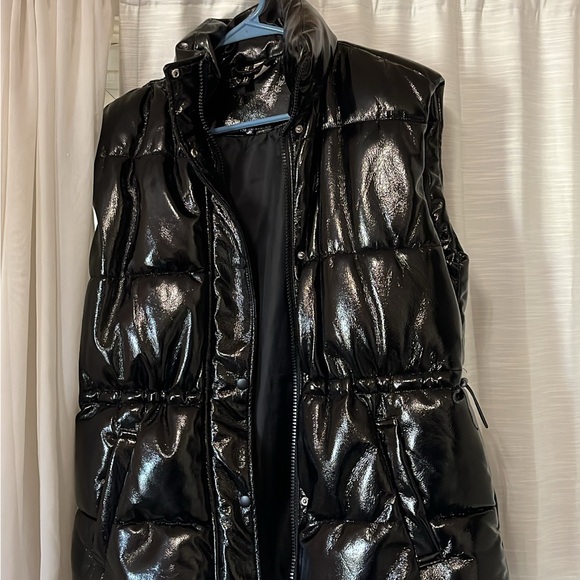 H&M Jackets & Blazers - H&M Glossy Black Puffer Vest